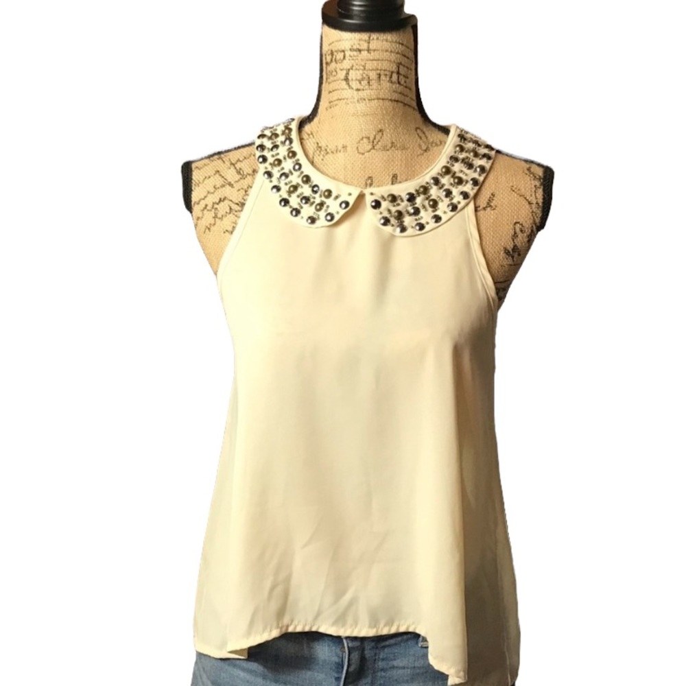 Body central cream jeweled sleeveless blouse